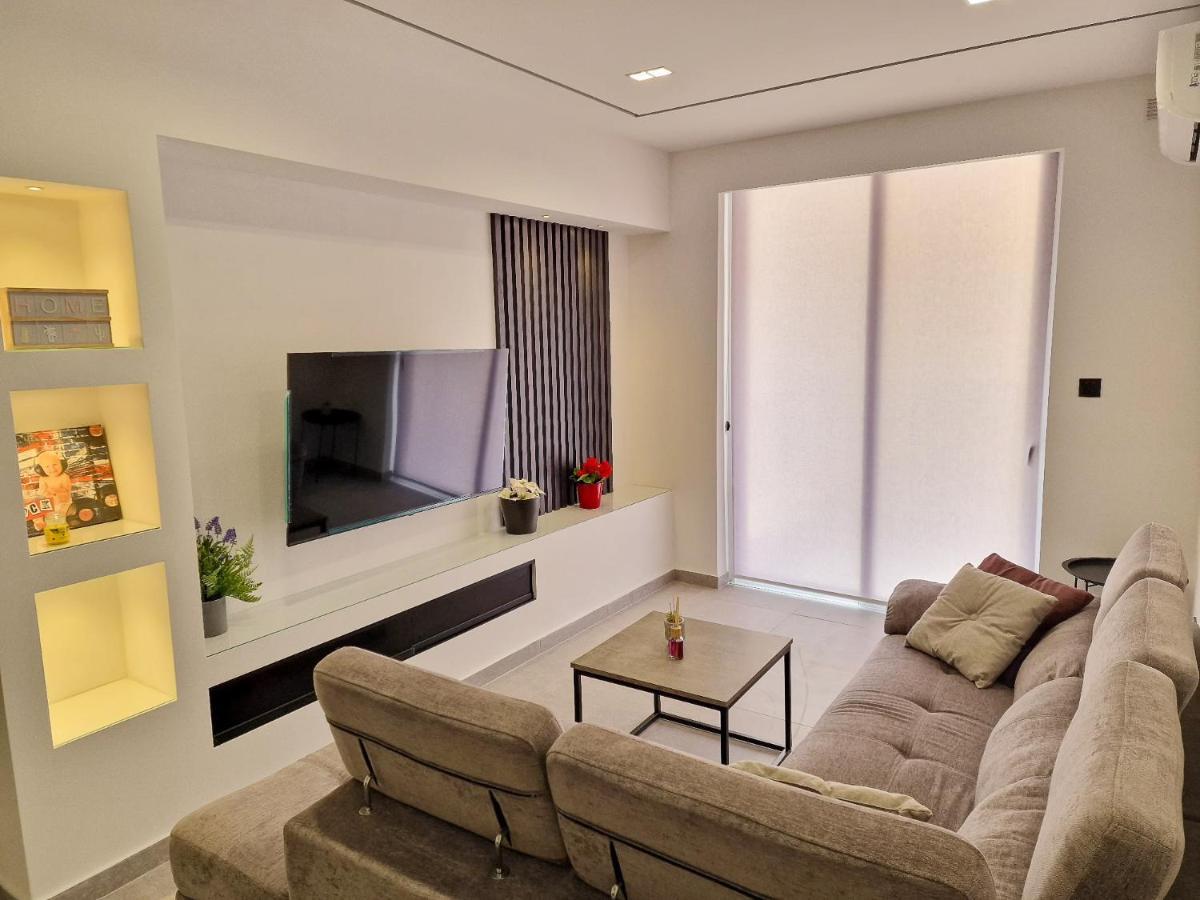 Barbara Properties - Luxury Qawra Stay St. Paul's Bay Bagian luar foto