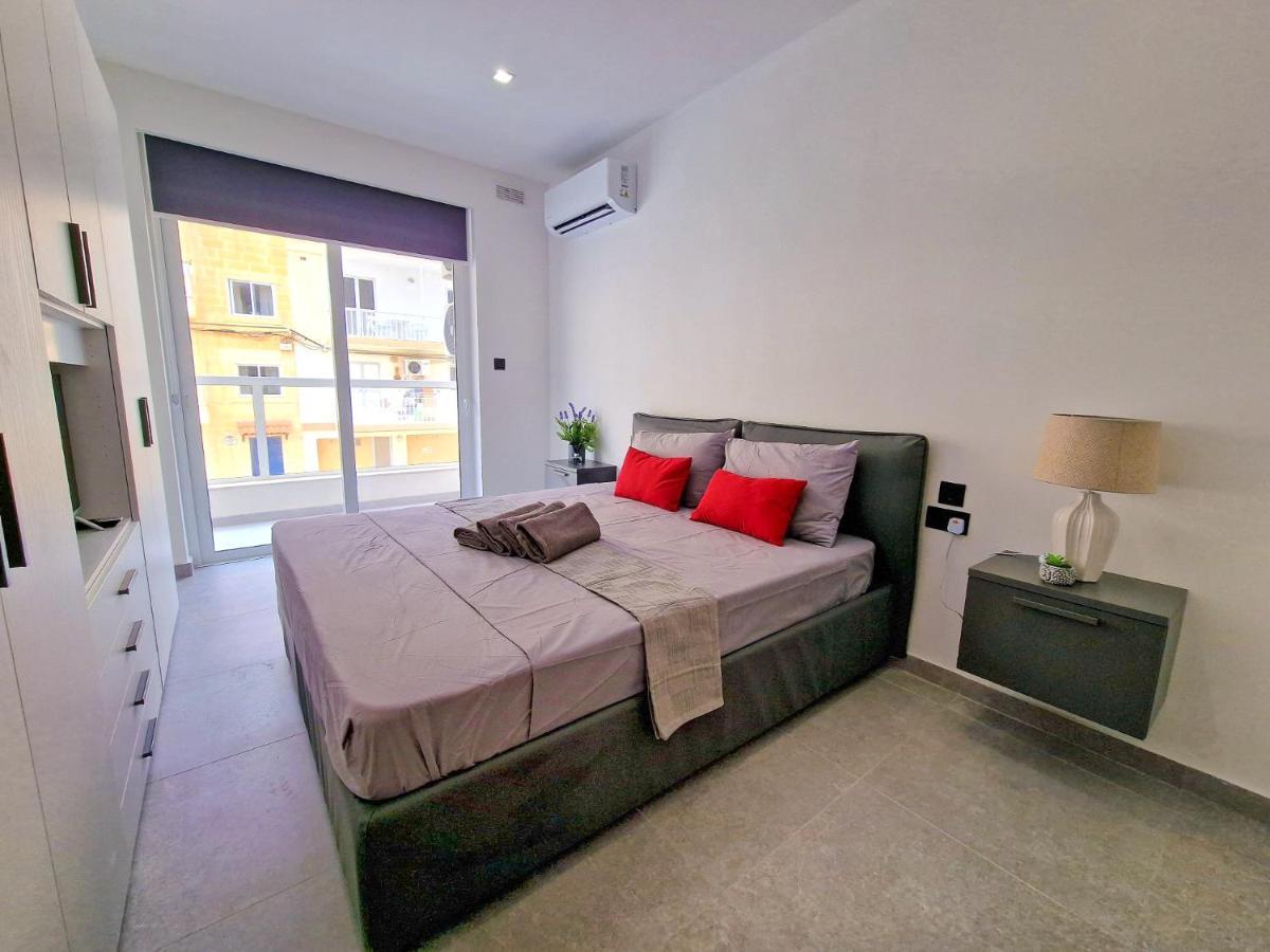 Barbara Properties - Luxury Qawra Stay St. Paul's Bay Bagian luar foto