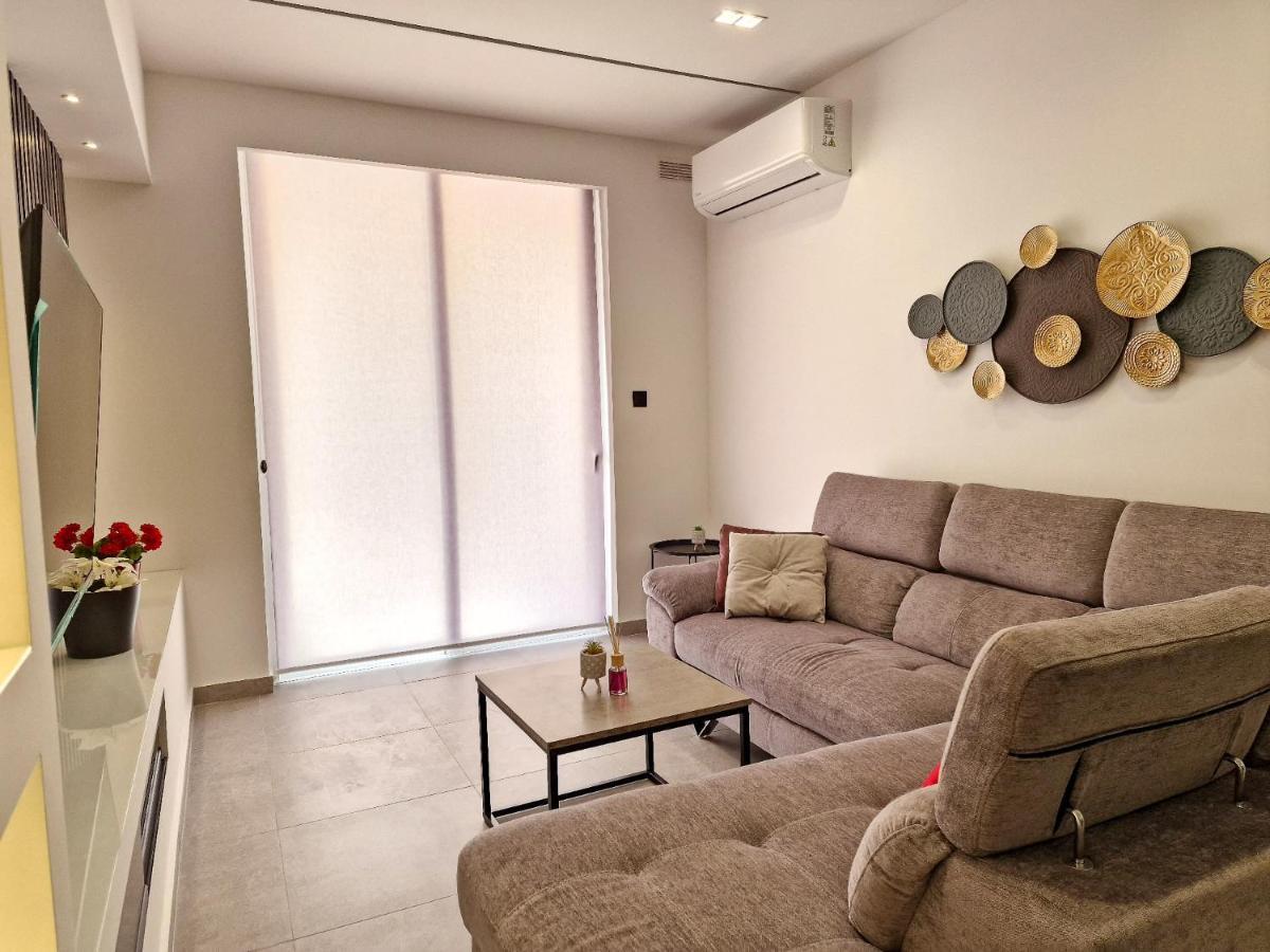 Barbara Properties - Luxury Qawra Stay St. Paul's Bay Bagian luar foto