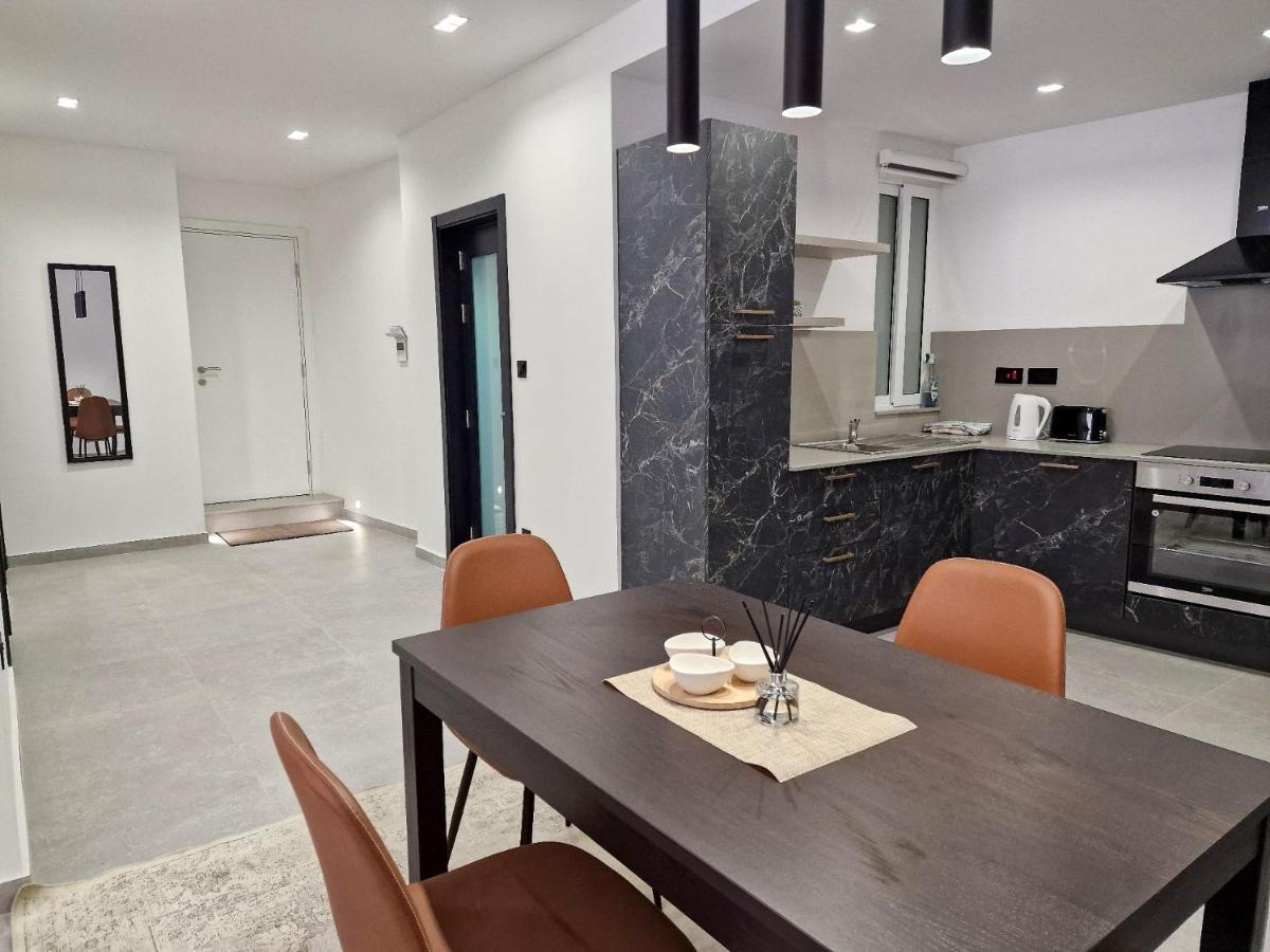 Barbara Properties - Luxury Qawra Stay St. Paul's Bay Bagian luar foto