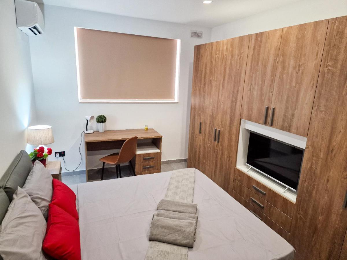 Barbara Properties - Luxury Qawra Stay St. Paul's Bay Bagian luar foto