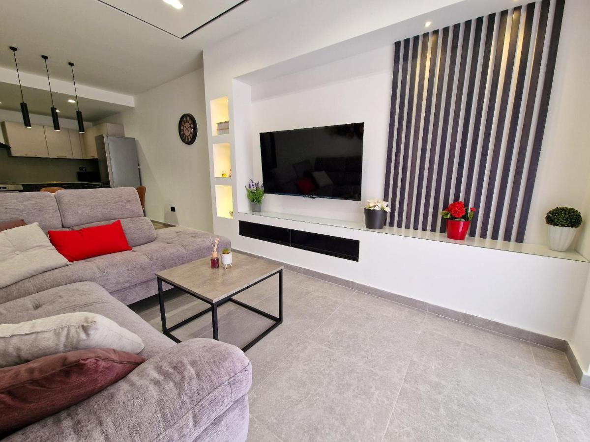 Barbara Properties - Luxury Qawra Stay St. Paul's Bay Bagian luar foto